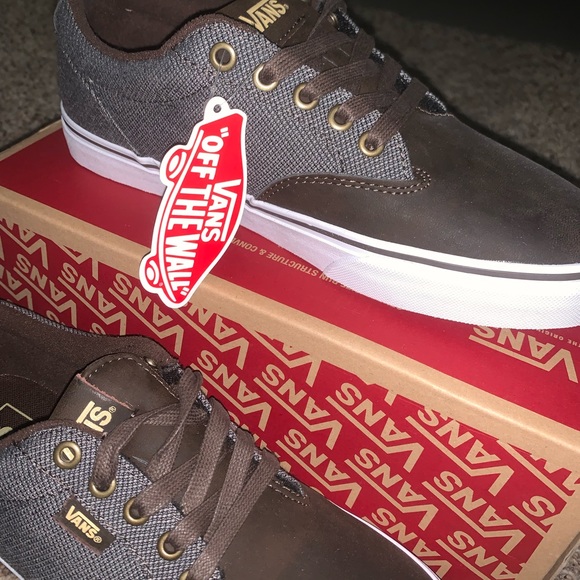 Vans - Picture 2 of 4